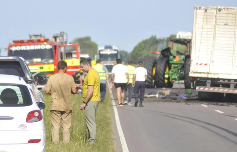 Un camionero murió tras un choque entre González Moreno y General Pico