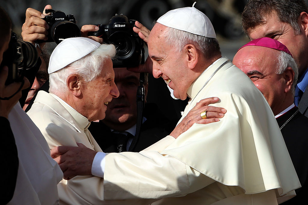 El Papa Francisco presidirá el funeral de Benedicto XVI