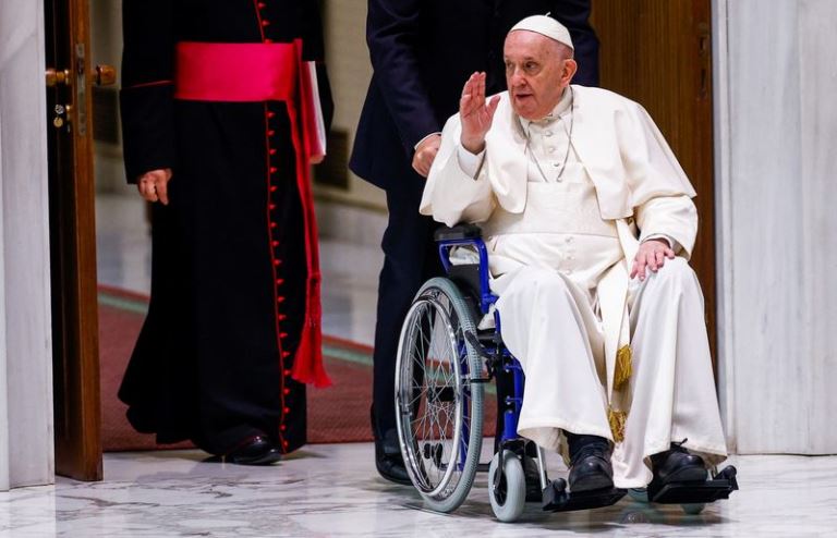 Vaticano: El papa Francisco reveló que ya firmó su renuncia en caso de que le falle la salud