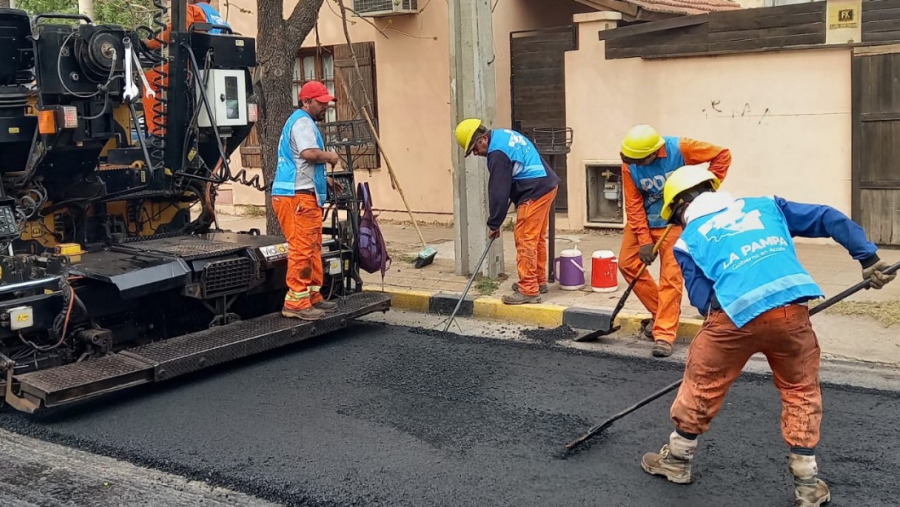 Trabajos de pavimentación en Santa Rosa y General Pico: ¿Cuáles son las calles con el tránsito interrumpido?