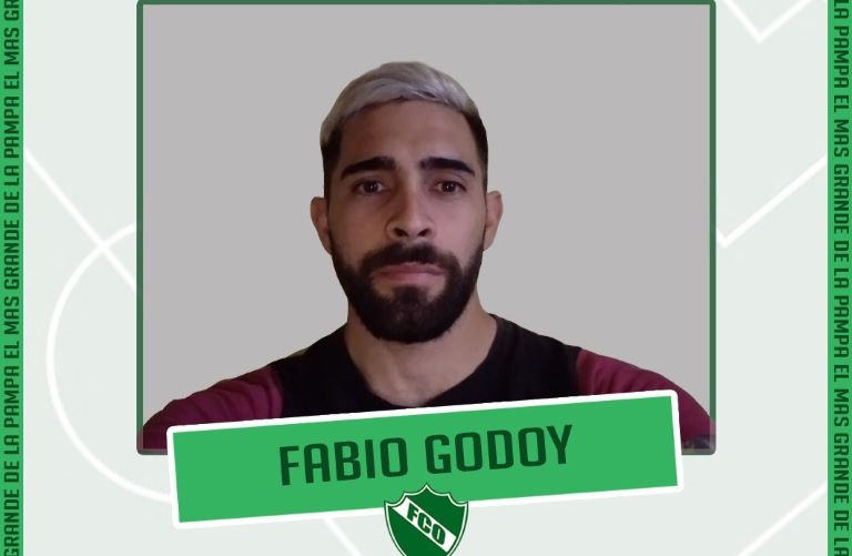 Fútbol: Ferro de Pico sumó al lateral correntino Fabio Godoy para el Federal “A”