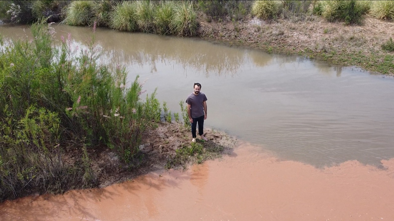 Maquieyra denunció que 25 de Mayo contamina el Río Colorado 