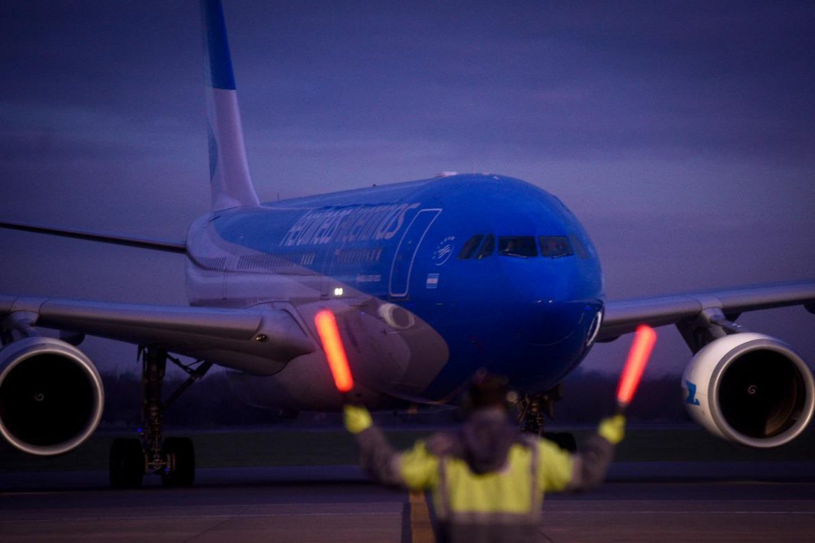 Conflicto Aeronáutico: El gremio de pilotos anuncia que incrementará las medidas de fuerza