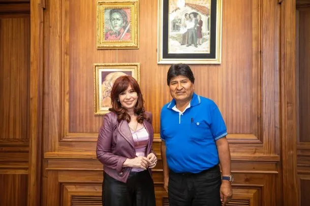 Cristina Kirchner se reúne con Evo Morales en el Senado