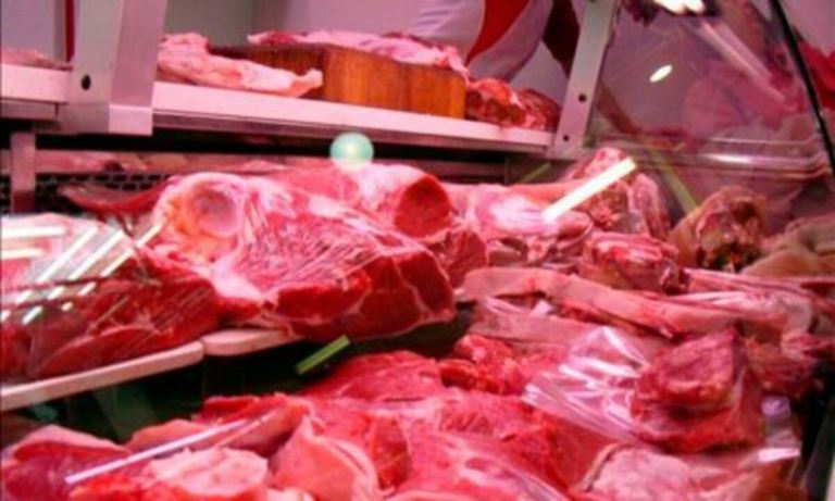 Los precios de la carne bajarán un 35% promedio desde el viernes y estarán congelados hasta fin de marzo