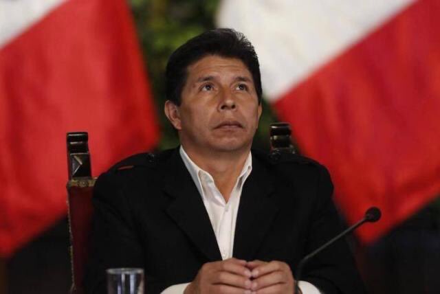 Perú: El Congreso aprobó la moción de Pedro Castillo y se lo juzgará penalmente