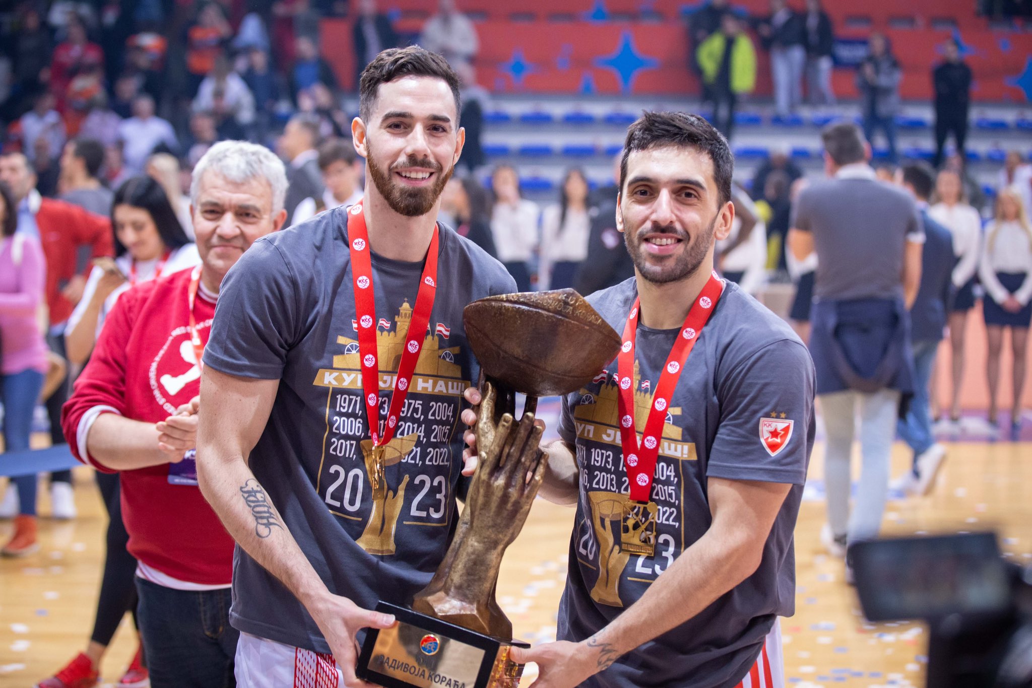 Básquet: Campazzo y Vildoza se coronaron campeones con el Estrella Roja