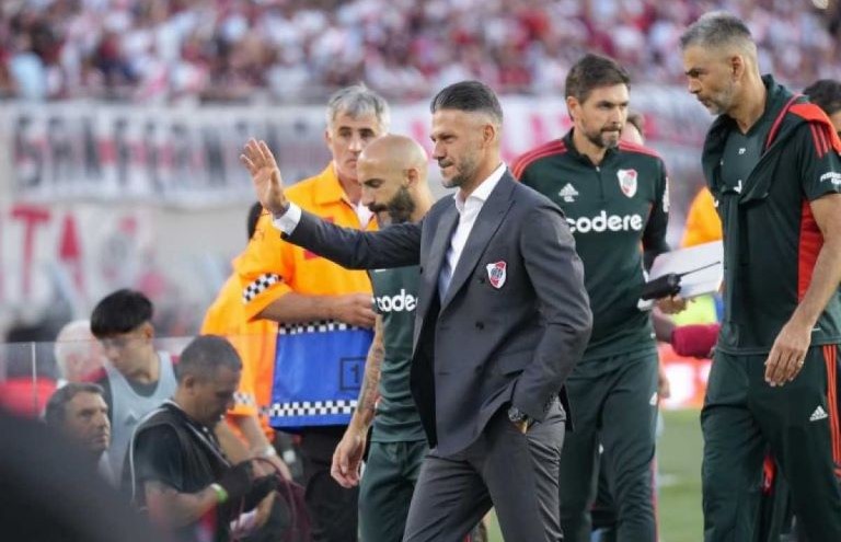 Fútbol: “Pedimos disculpas por esta derrota inesperada”, dijo Demichelis tras la caída de River