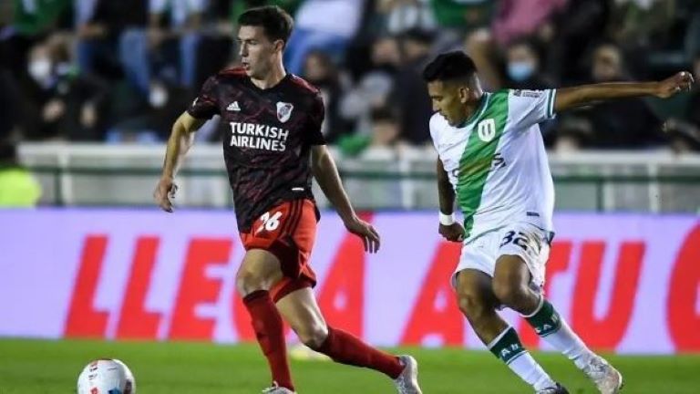 Fútbol: River y Banfield se enfrentan por un lugar en la final del Trofeo de Campeones