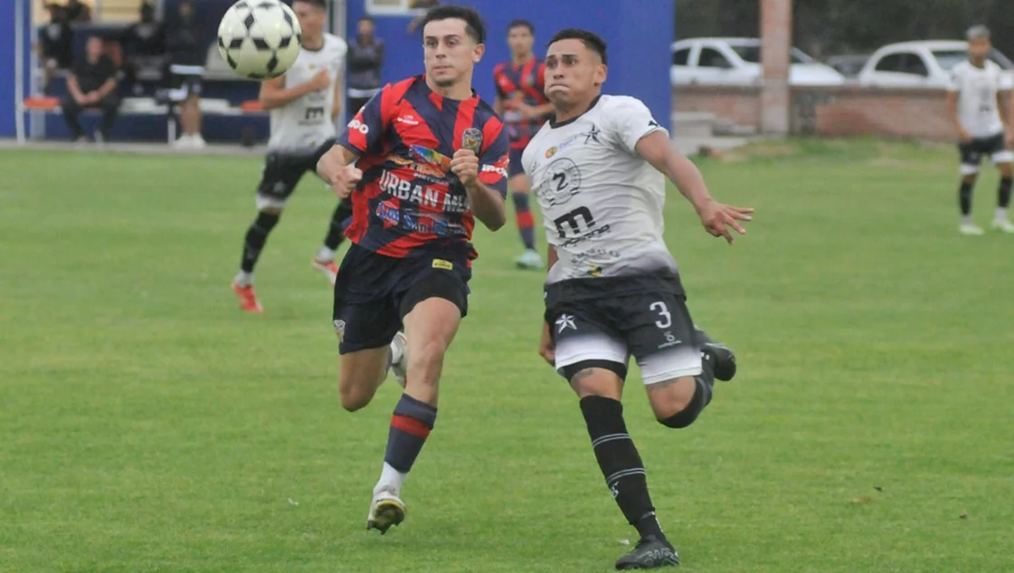 Fútbol: Mac Allister goleo a Racing en la ida de los cuartos de final