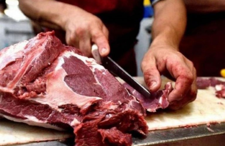 Se desplomó el consumo de carne en febrero