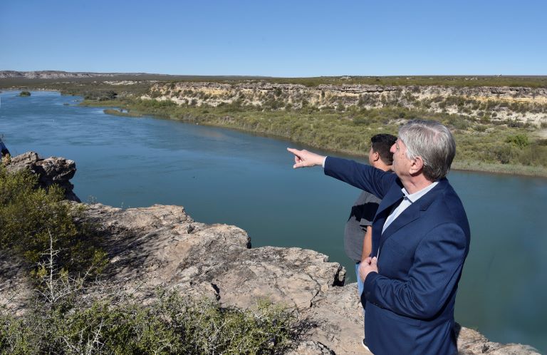 El Gobierno busca más agua para producir en Casa de Piedra y por eso licitó una nueva toma e impulsión