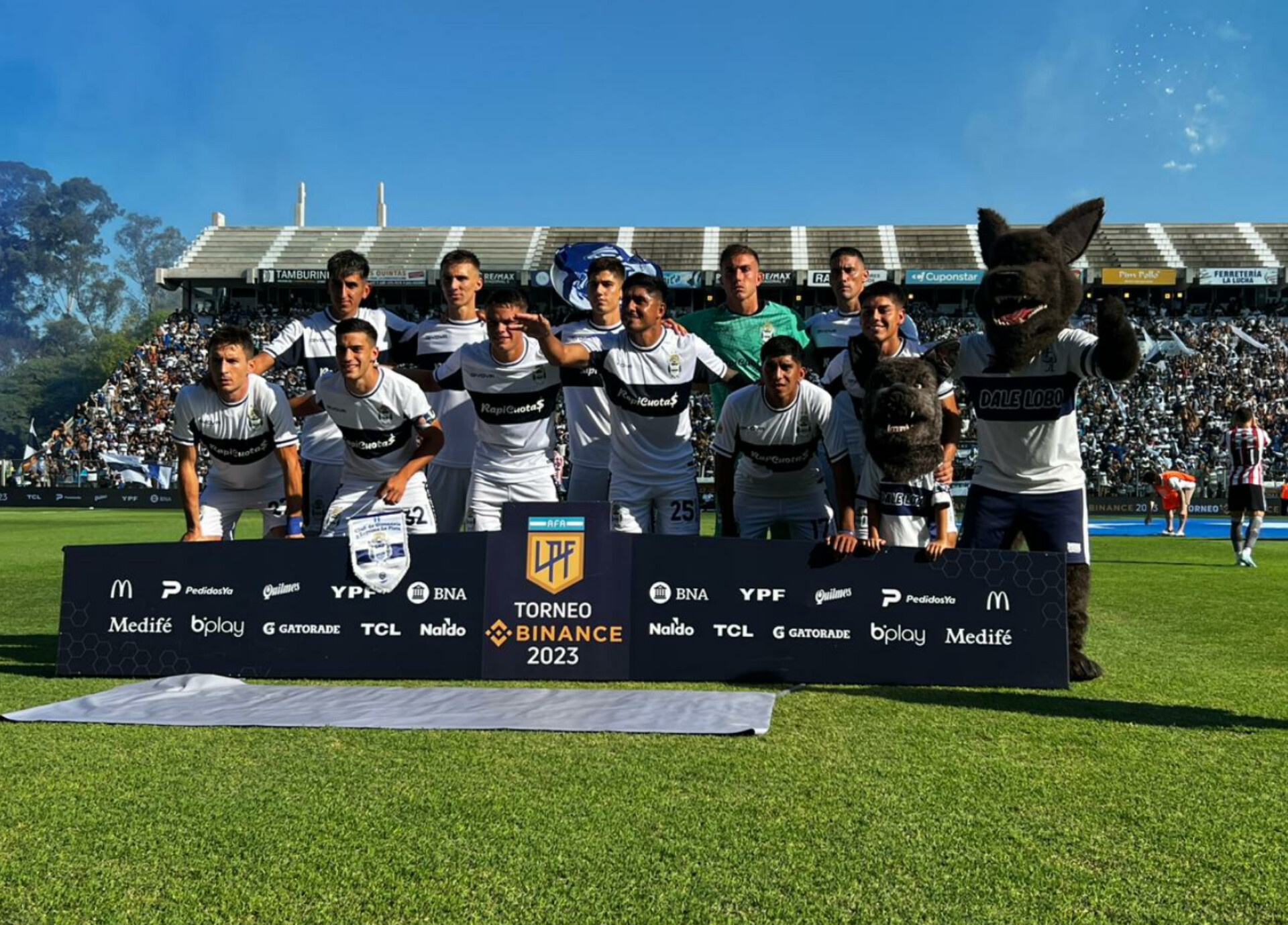 Fútbol: Gimnasia se quedó con el clásico de La Plata luego de 13 años