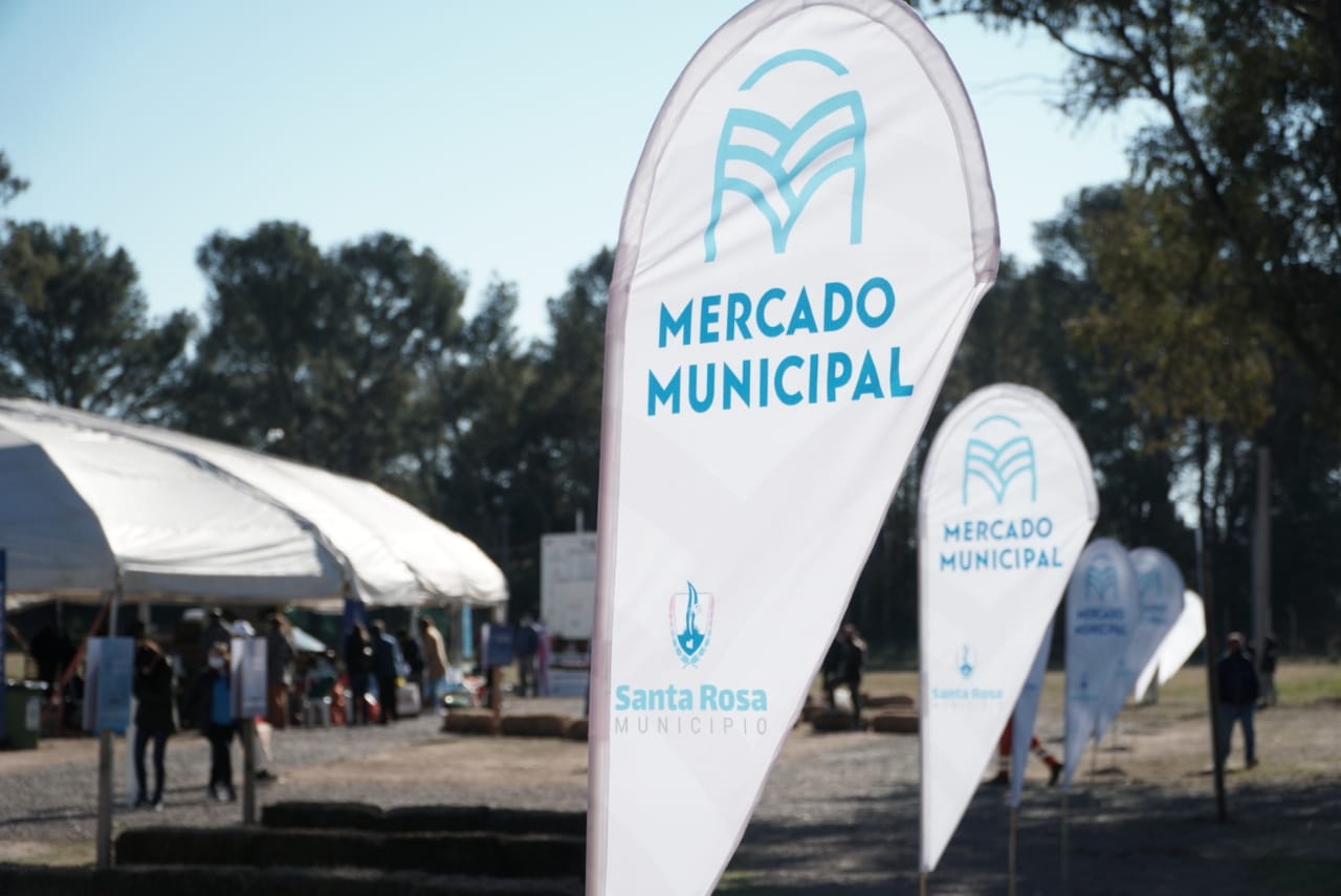 Santa Rosa: Sábado de ofertas en el mercado municipal