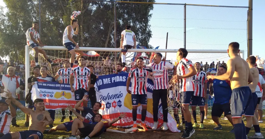 Estudiantil de Castex es el nuevo campeón del Torneo Provincial de Fútbol