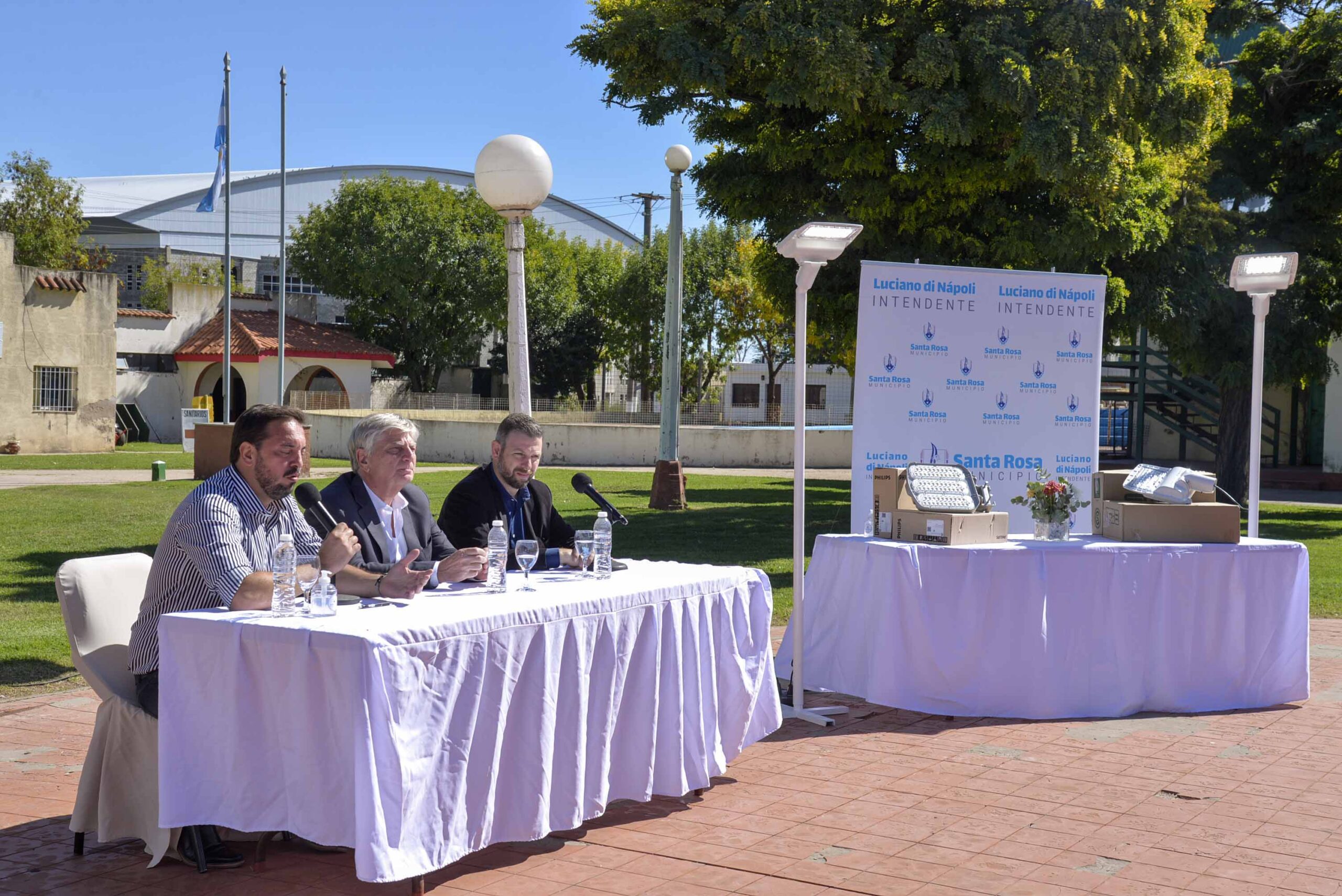 Santa Rosa: Entregaron 1591 lamparas LED en el marco del programa de Plan de Alumbrado