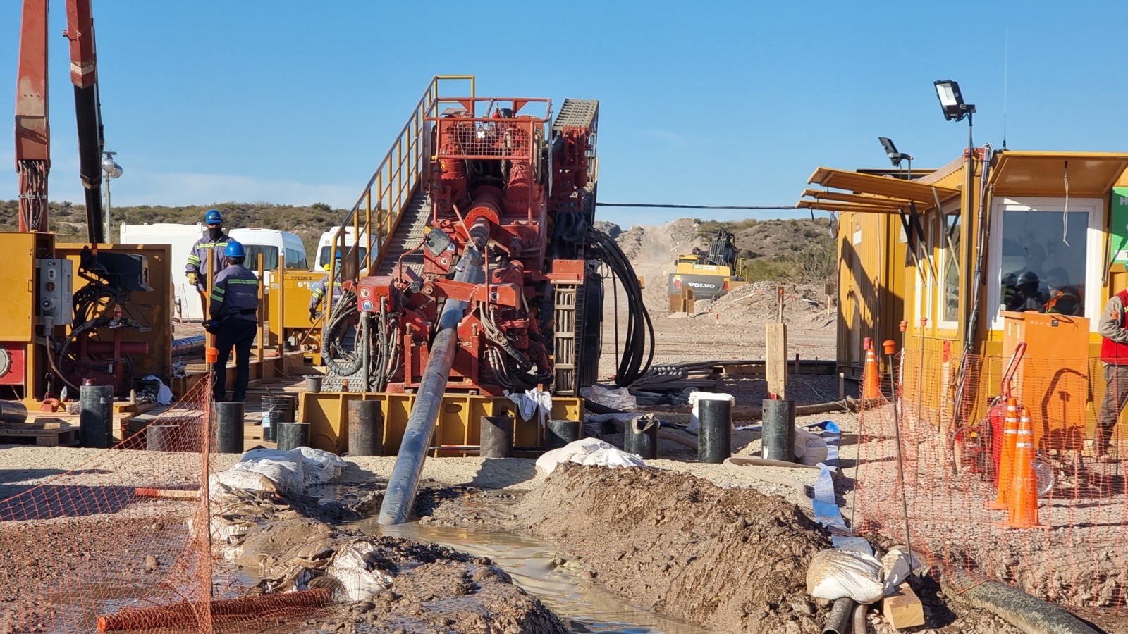 Avanza el paso del gasoducto Néstor Kirchner por debajo del Río Colorado