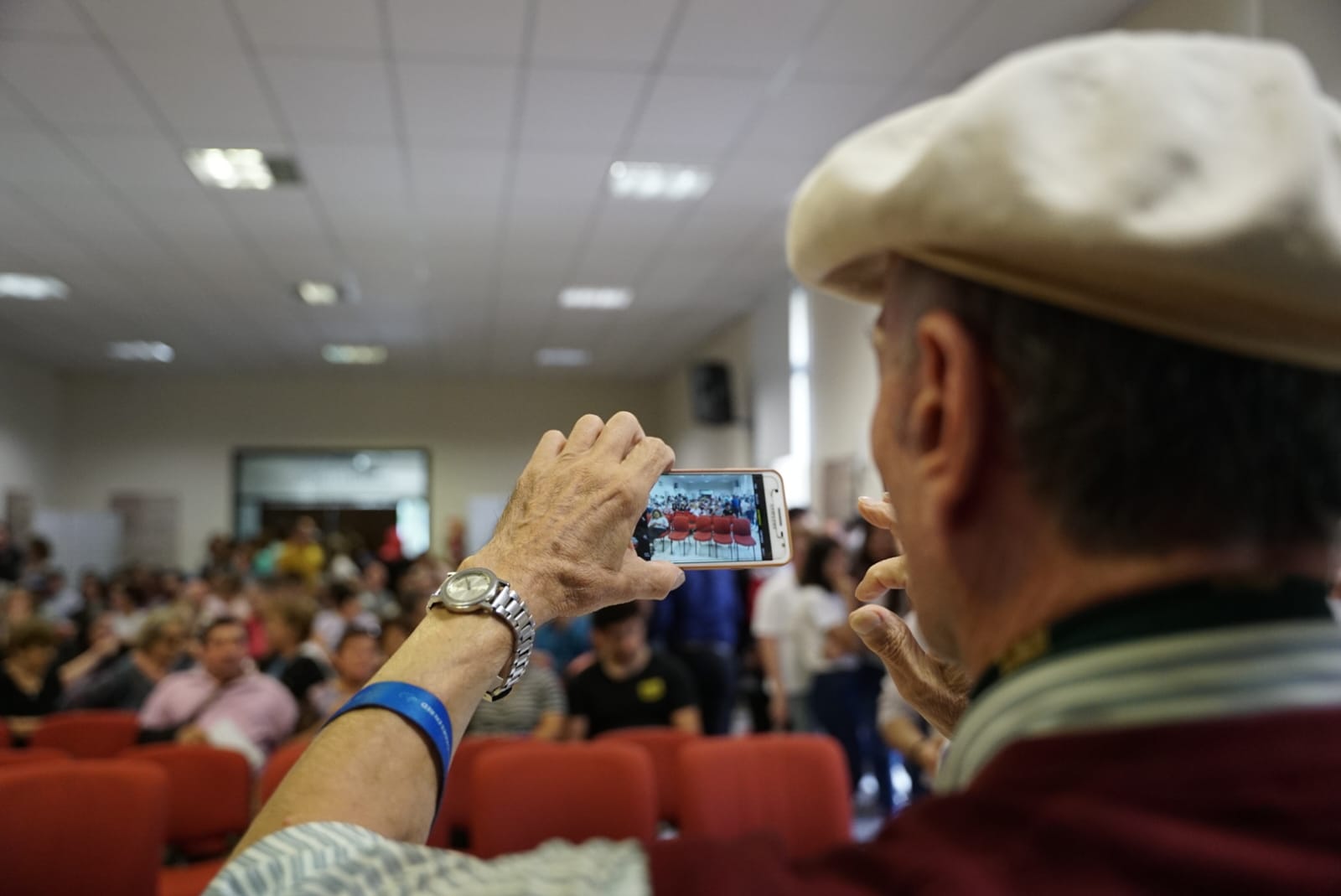 Ingeniero Luiggi: Inauguraron Punto Digital y entregaron tablets