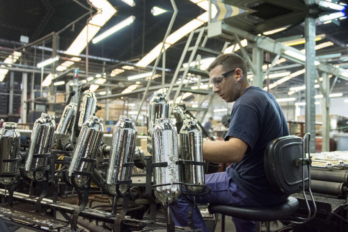 La industria Pyme creció 2,4% anual en marzo