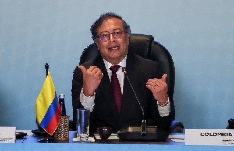 Colombia: Crisis diplomática, Petro pidió la expulsión del embajador argentino y retiró al de su país