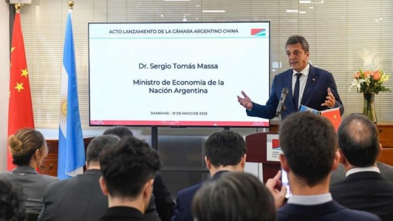 Massa anunció que Argentina podrá comerciar con China directamente con yuanes