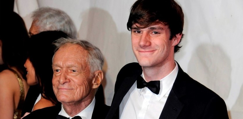 El hijo de Hugh Hefner se abrió un OnlyFans y reveló para qué insólito fin usa el dinero