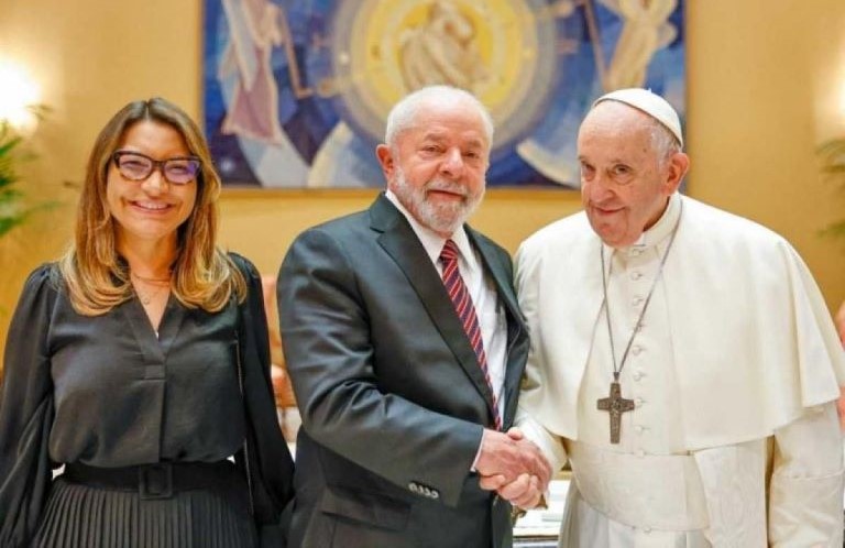 Vaticano: Lula visitó al papa Francisco y condenó el hambre en el mundo diciendo que “es algo inexplicable”