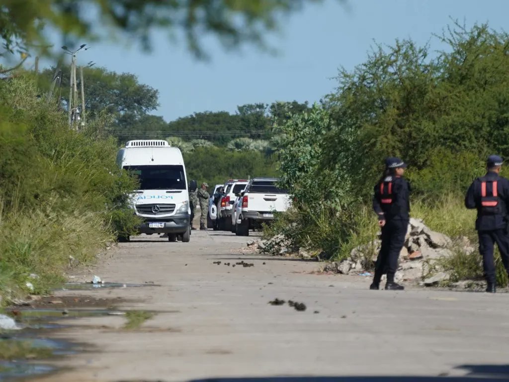 Chaco: Encontraron ropa quemada de Cecilia Stryzowski en el barrio Emerenciano Sena