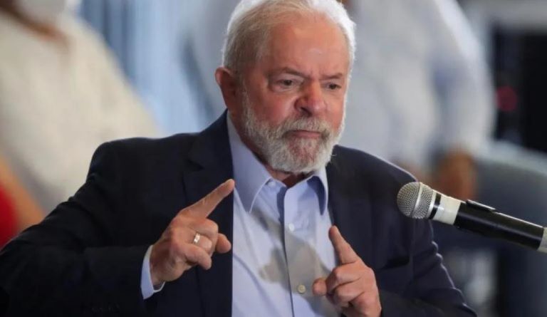 Brasil: Lula criticó la tasa de interés y acusó al Banco Central de ir contra la economía de su país