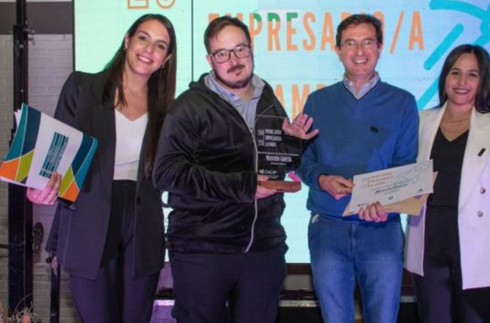 Entregaron el premio “Empresario Joven 2023 de La Pampa”