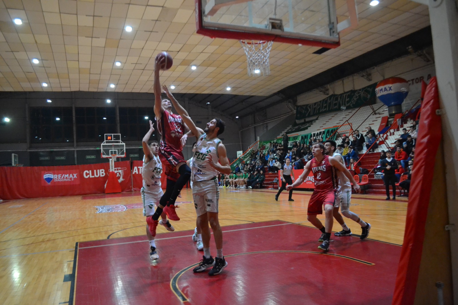 Liga Federal de Básquet: Ferro y All Boys cayeron en el primer punto