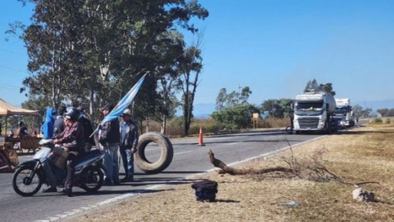 Jujuy: Una turista murió en medio de un corte de ruta y Morales presentó una denuncia