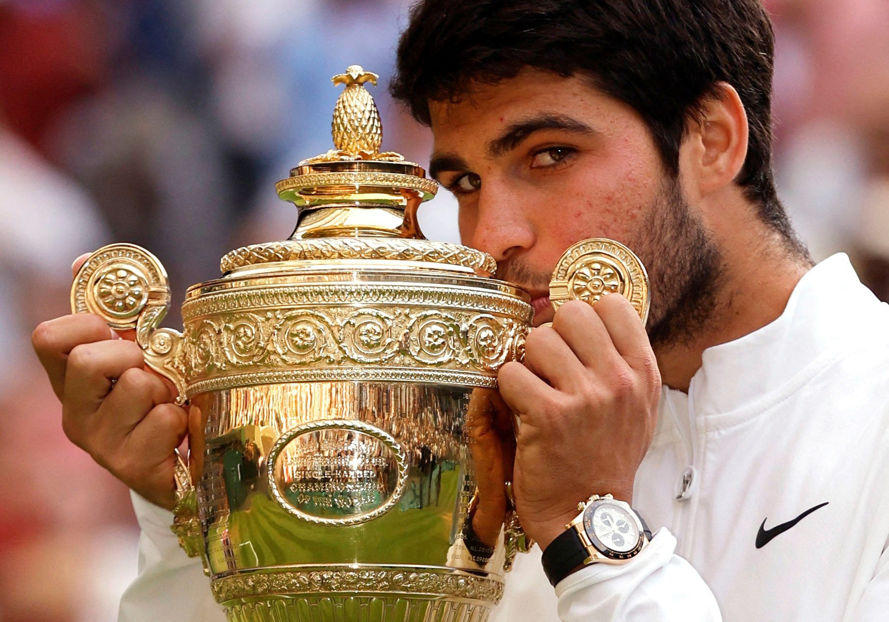 Tenis: Alcaraz venció a Djovickv y se consagró campeón de Wimbledom