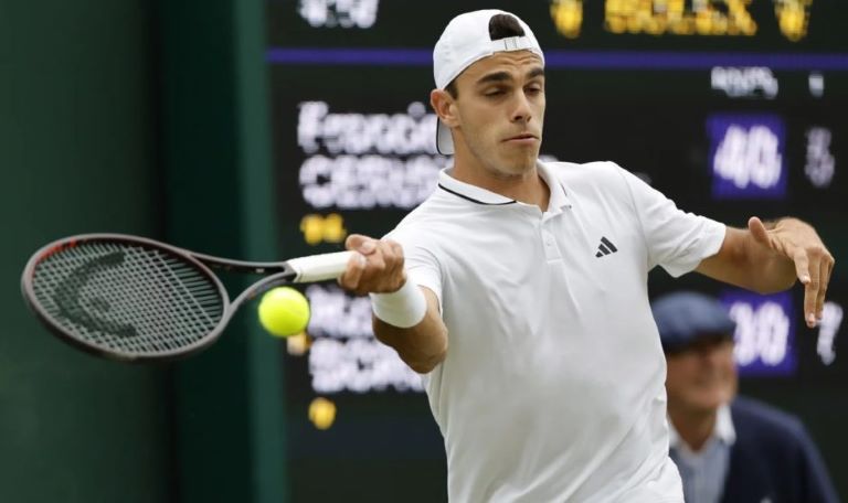 Tenis: Cerúndolo y Pella ganaron en una jornada con mucha actividad para los argentinos en Wimbledon