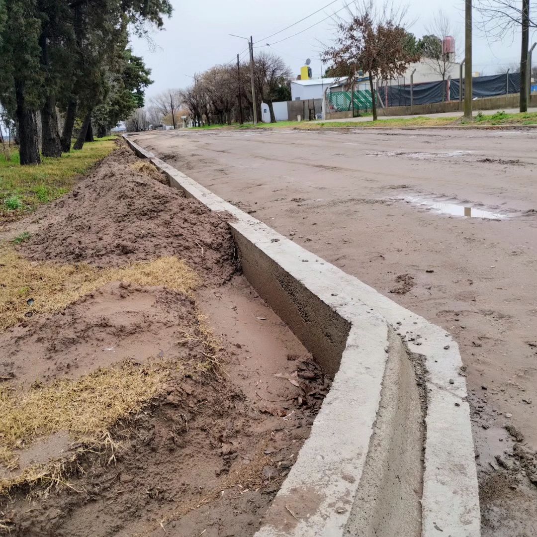 Mauricio Mayer: Avanza la obra de desagües pluviales