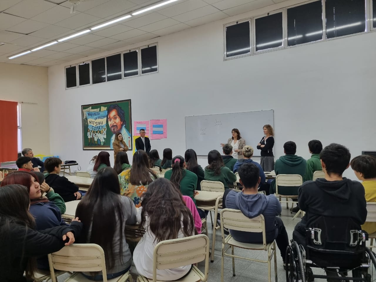 “Educación + Justicia”: dos escuelas se sumaron para organizar un simulacro de juicio en Victorica