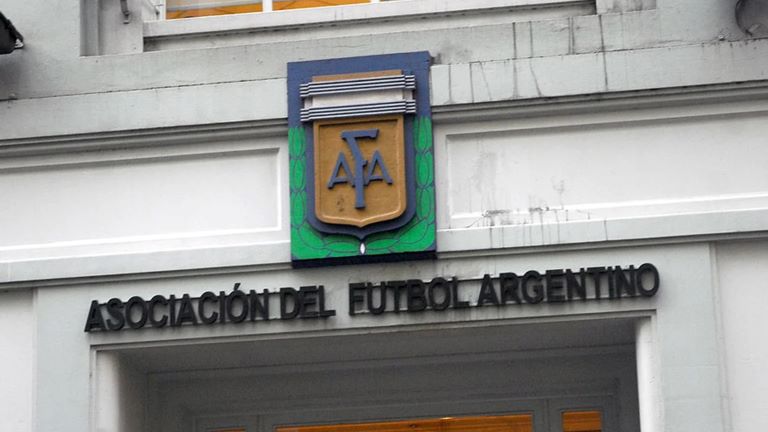 Fútbol – Liga Pampeana: el Tribunal de Apelaciones de la AFA hizo lugar parcialmente al reclamo de Estudiantil de Castex