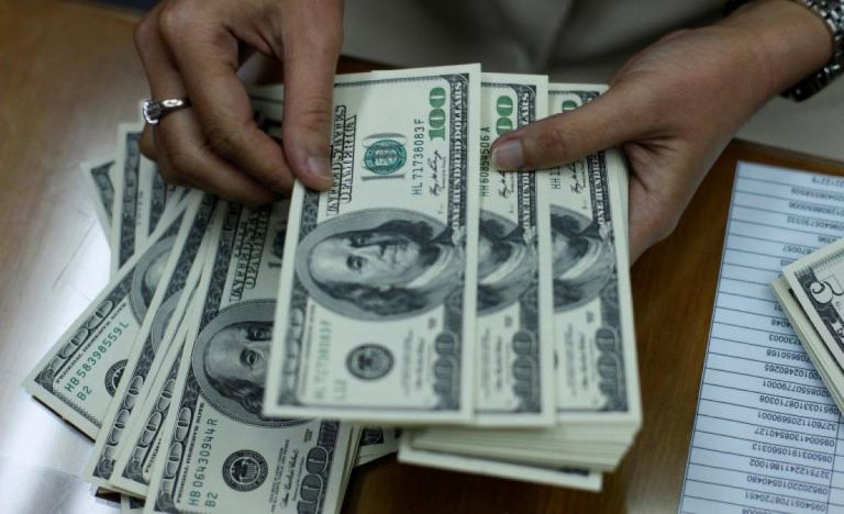 Dólar: Otra fuerte baja del blue, pero ahora el contado con liquidación está más caro