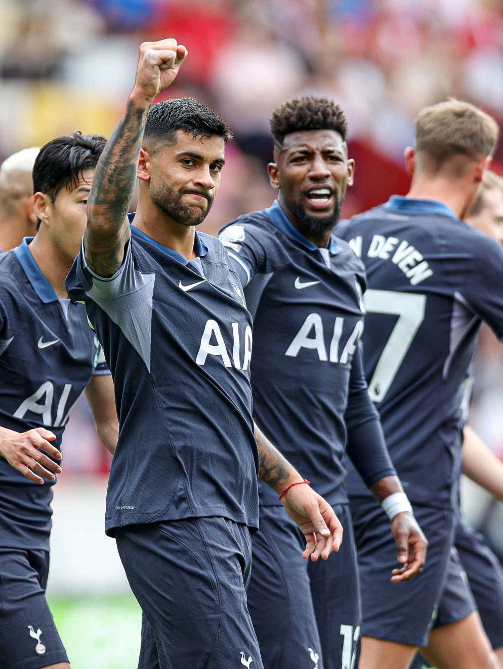 Fútbol: Gol y duro golpe del Cuti Romero en el empate de Tottenham