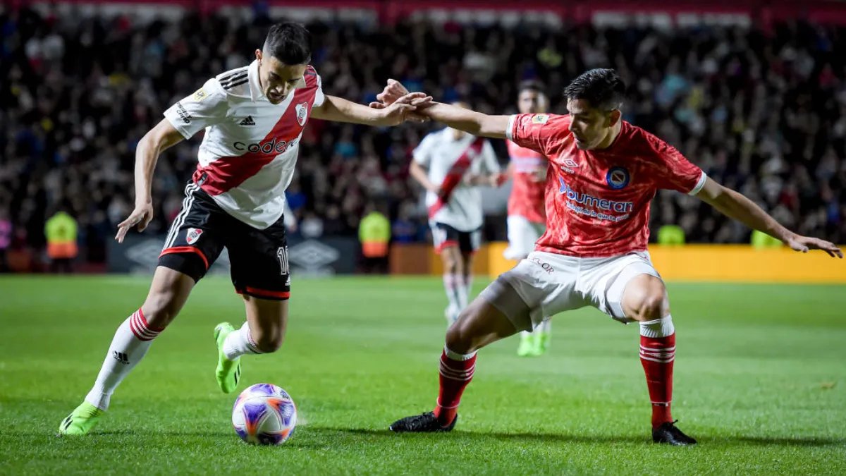 Fútbol: Argentinos recibe a River en la primera fecha de la Copa de la Liga