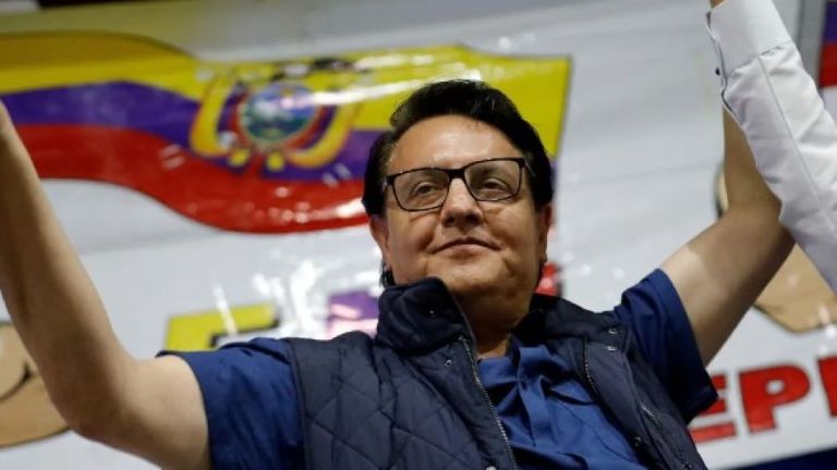 Ecuador: En un atentado, asesinaron a tiros al candidato a presidente Fernando Villavicencio