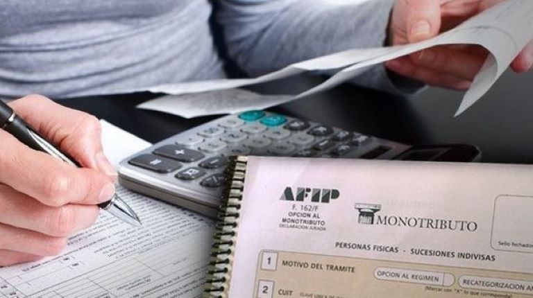 Más de 400 mil monotributistas y autónomos accedieron al reintegro de la AFIP