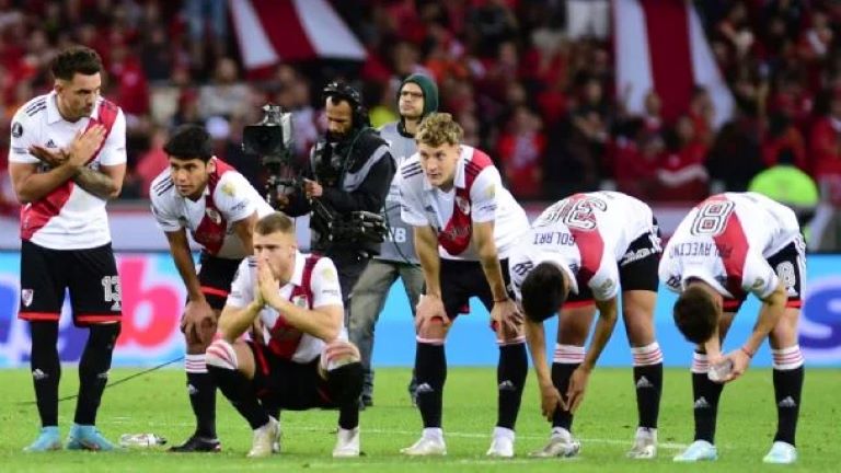 Fútbol: River quedó eliminado de la Libertadores en una eterna tanda de penales