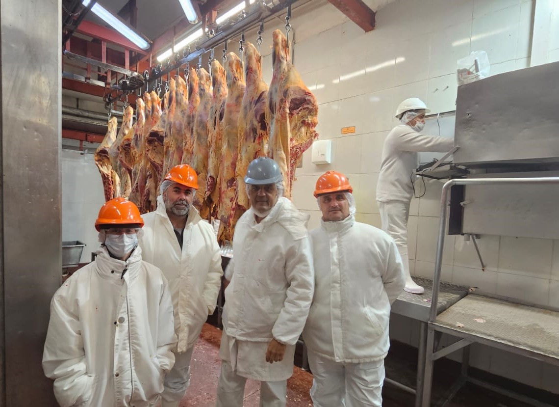 Producción visitó el Frigorífico Carnes Pampeanas