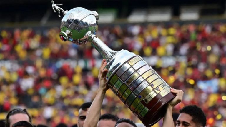 Fútbol: Ya se conocen los semifinalistas de la Libertadores, Boca y tres equipos brasileños van por el título