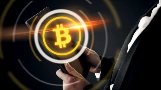 Bitcoin en tensión: no logra romper barrera de precio por perspectiva de tasas