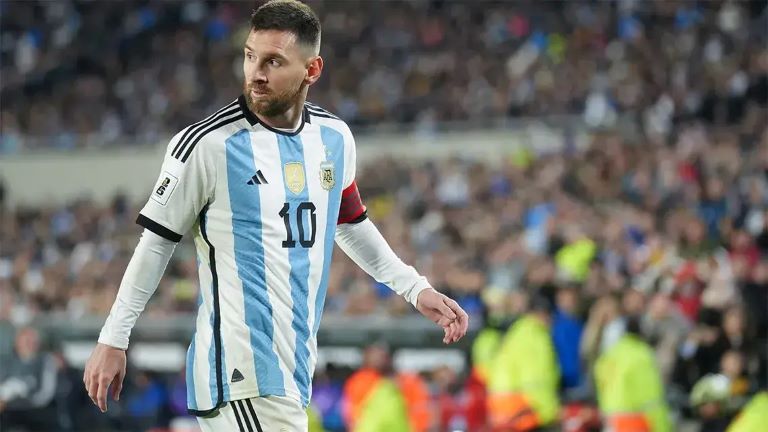 Fútbol: “Este grupo no se va a relajar más allá de lo que logró”, dijo Messi tras el triunfo ante Ecuador