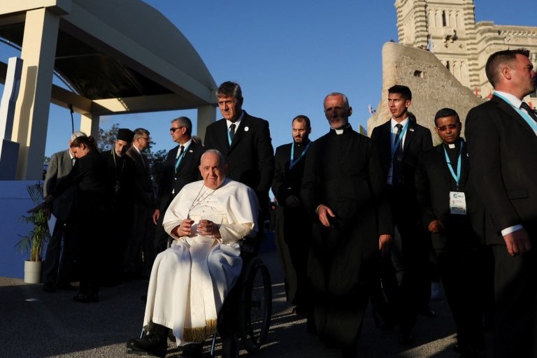 Vaticano: El Papa afirmó que impedir el rescate de migrantes en el mar es un “gesto de odio”
