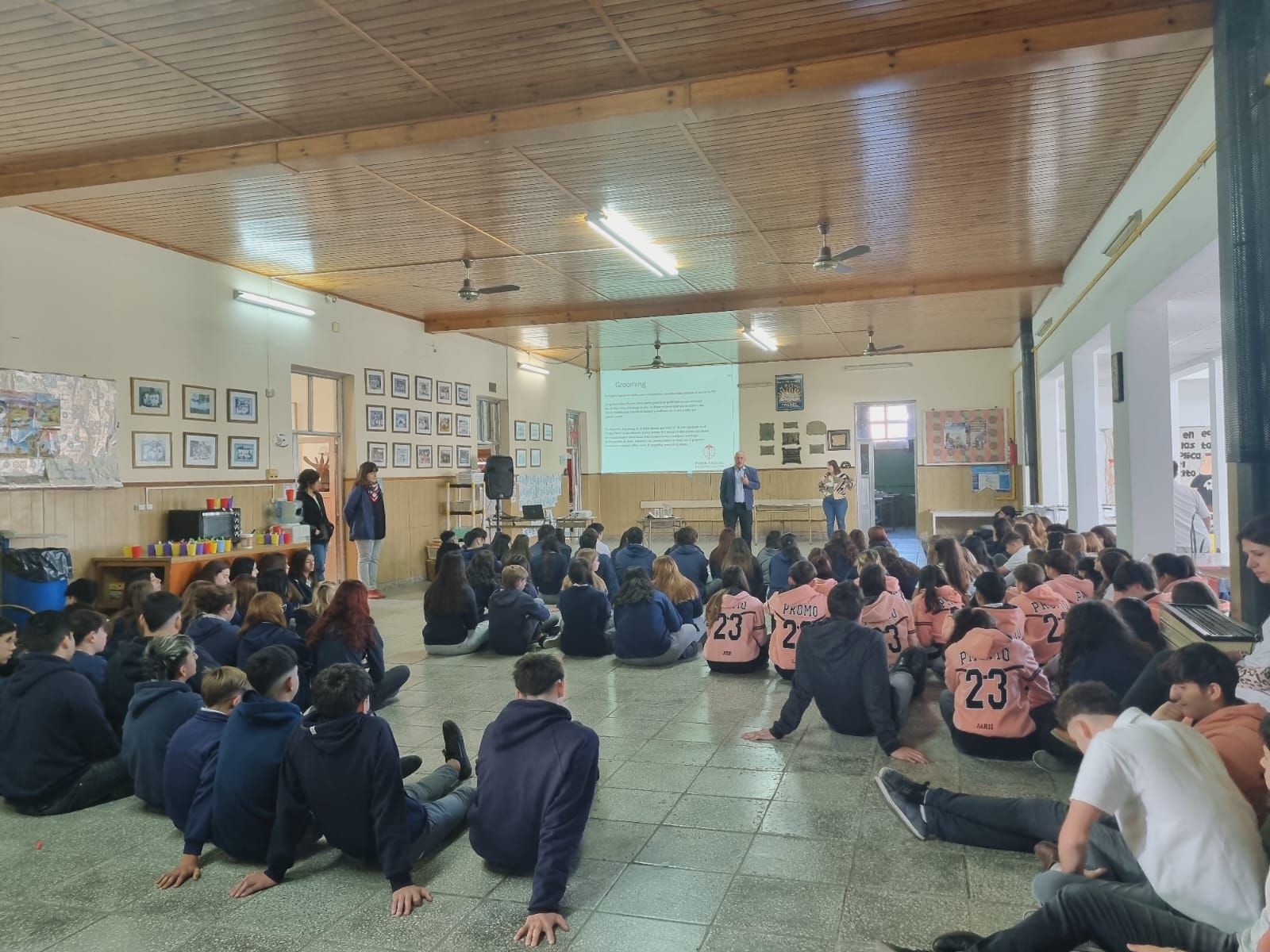 Educación + Justicia: más de 140 estudiantes del Instituto 25 de Mayo de Trenel recibieron una charla sobre uso responsable de redes sociales