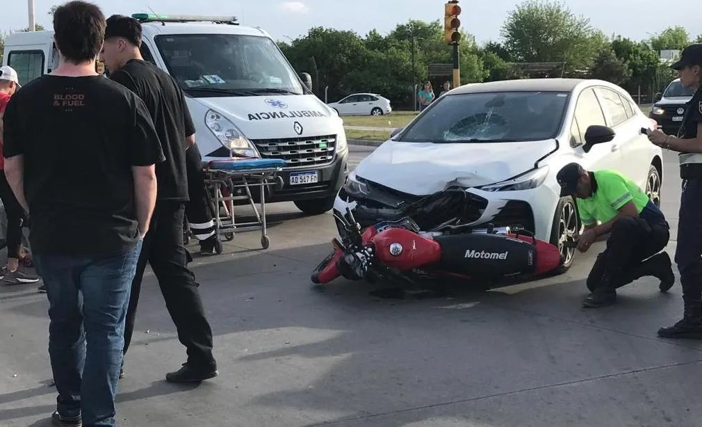 Grave accidente en Illia y Circunvalación